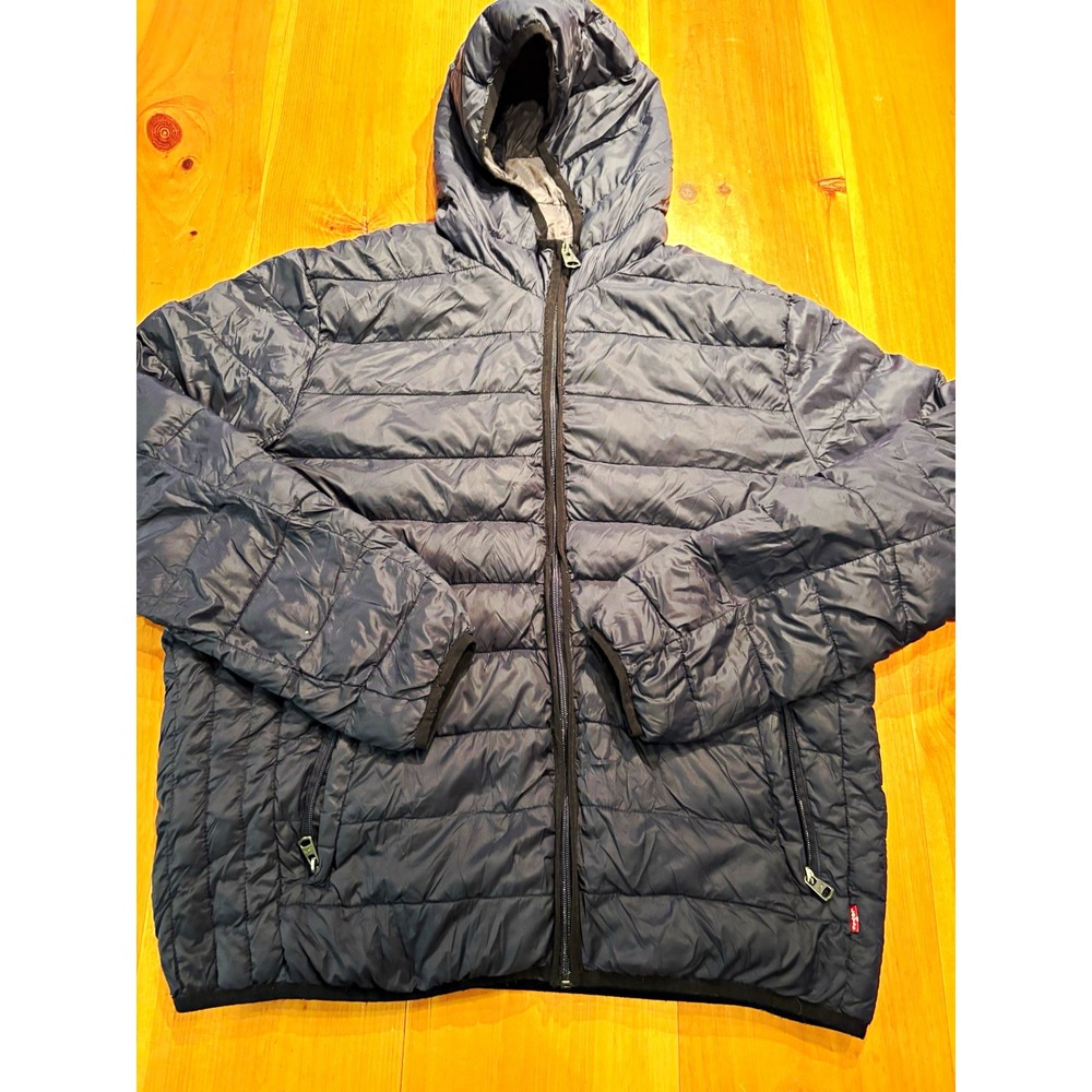 Levi's Men's L Black Puffer Jacket Hooded Full Zip 100% Nylon Lightweight